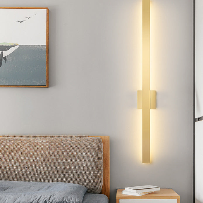 مصباح حائط LED من الأكريليك والحديد بتصميم شريطي طويل بتصميم عصري بسيط لغرفة المعيشة 