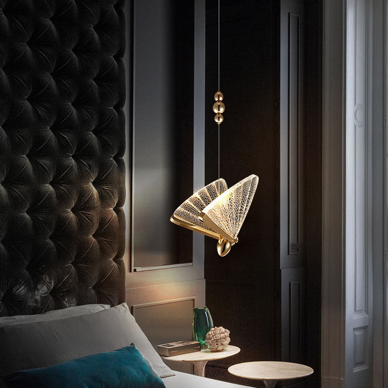 Modern Luxury Acrylic Butterfly Zinc Alloy Iron Frame LED Pendant Light For Bedroom