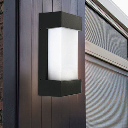 مصباح حائط LED خارجي مقاوم للماء مصنوع من الأكريليك بتصميم مربع بسيط وحديث 
