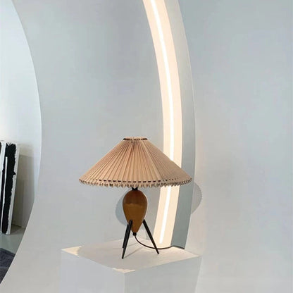Traditional Vintage Tapered Iron Wood PVC Fabric 1-Light Table Lamp For Bedroom