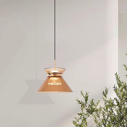 مصباح LED بتصميم الساعة الرملية المدبب المصنوع من الألومنيوم والأكريليك بتصميم بسيط وعصري لوضعه بجانب السرير 