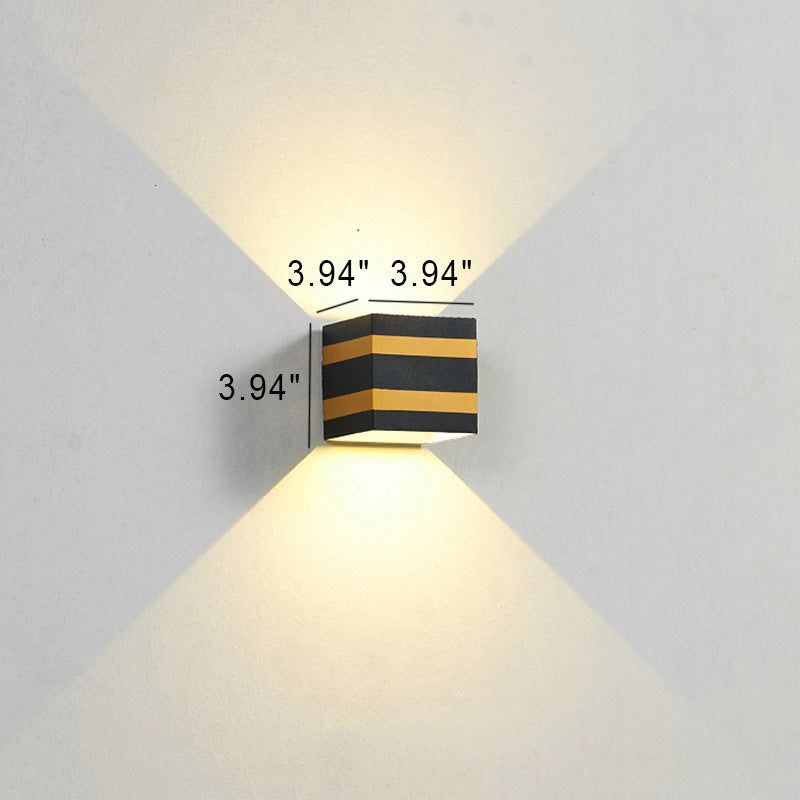 Outdoor Minimalist Square Cube Aluminum Waterproof LED Wall Sconce Lamp