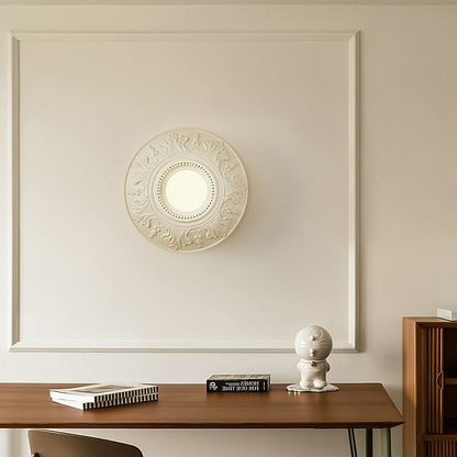 Traditional French Round Relief Resin Glass 1-Light Wall Sconce Lamp For Hallway