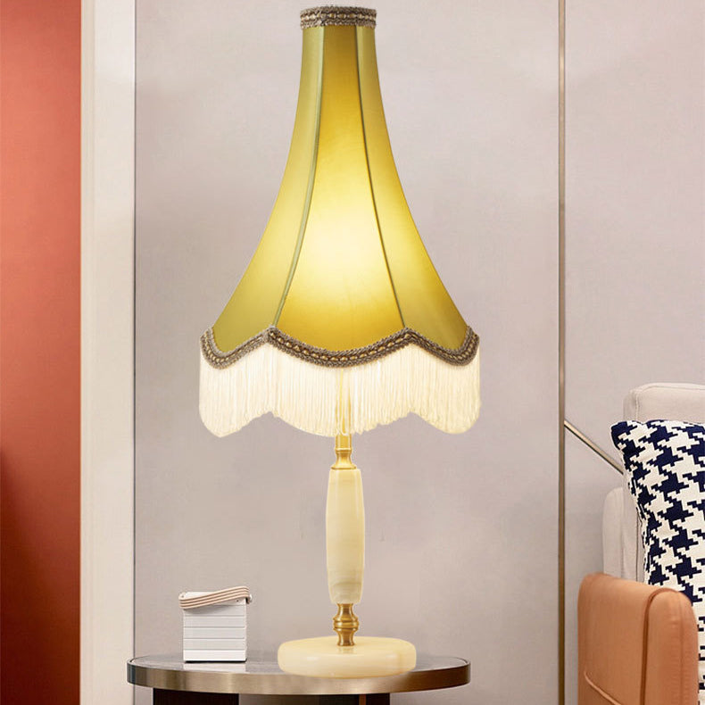 Modern Light Luxury Fabric Fringed Horn 1-Light Table Lamp