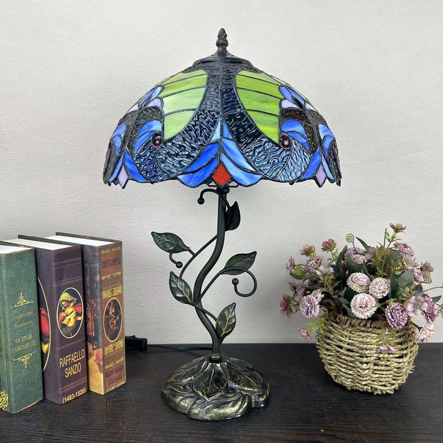 Traditional Tiffany Resin Glass Dome Conic Flower Leaf 1-Light Table Lamp For Bedside