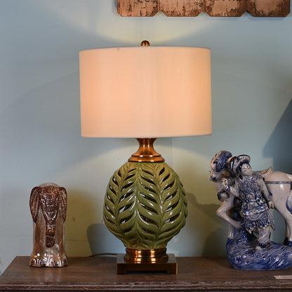 Traditional Vintage Hollowed Out Leaves Vase Shaped Ceramic Copper Fabric 1-Light Table Lamp For Bedroom