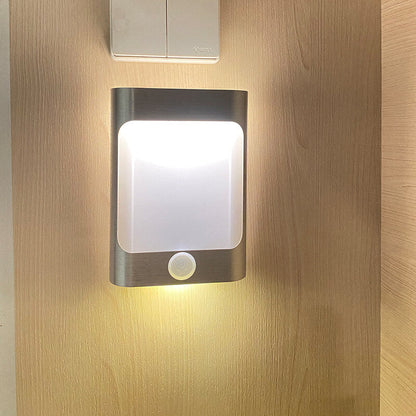 مصباح حائط LED عصري مستطيل الشكل من الألومنيوم قابل لإعادة الشحن عبر USB 