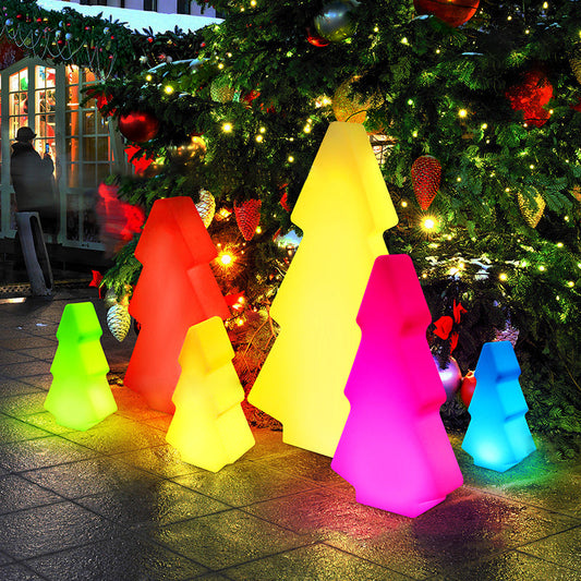 Modern Art Deco Waterproof Solar Rechargeable PE Christmas Tree LED RGB Landscape Lighting Outdoor Light For Garden