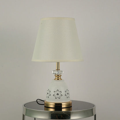 Modern Minimalist Solid Color Hardware Fabric 1-Light Table Lamp