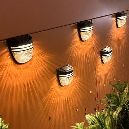 مصباح حائط LED بيضاوي الشكل بتصميم خلية النحل مصنوع من مادة ABS PC، مقاوم للماء، بتصميم عصري بسيط، مناسب للفناء الخارجي 