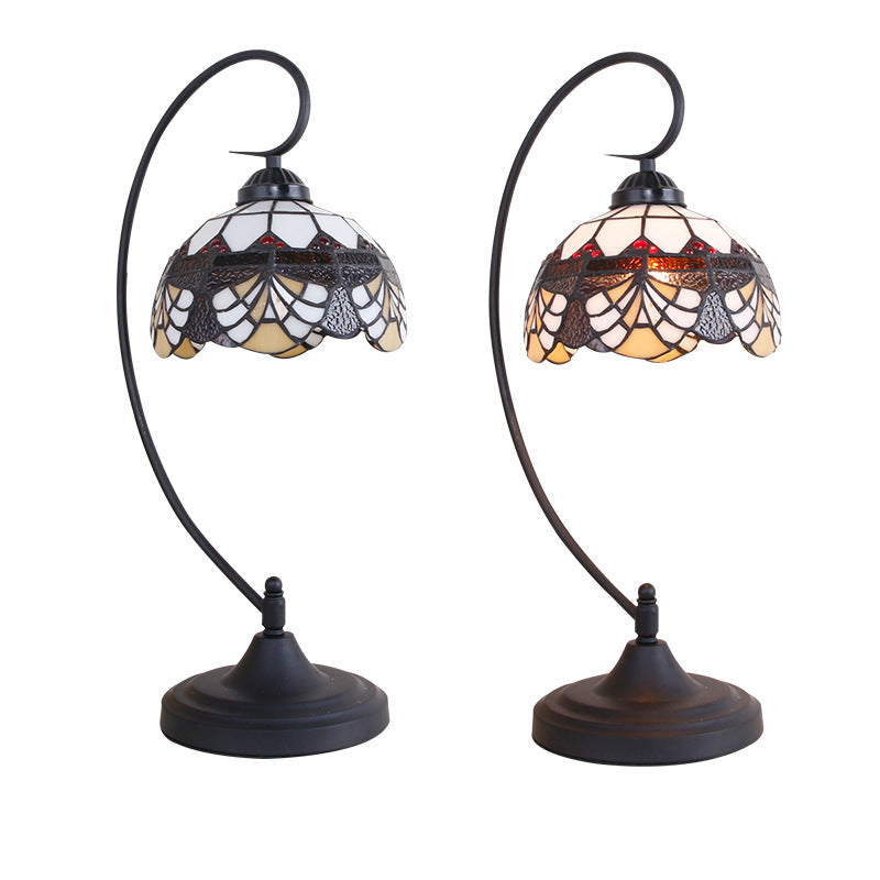 Traditional Tiffany Iron Glass Floral Whelk 1-Light Table Lamp For Study