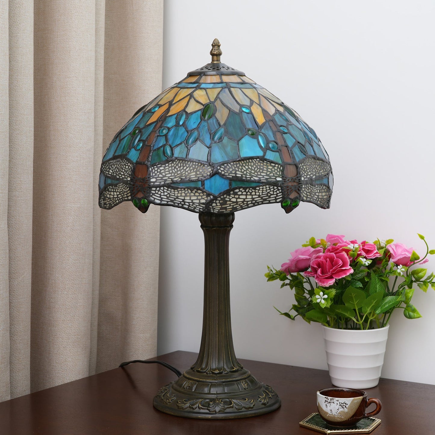 Traditional Tiffany Half Ball Cylinder Disc Base Aluminum Alloy Glass 1-Light Table Lamp For Bedroom