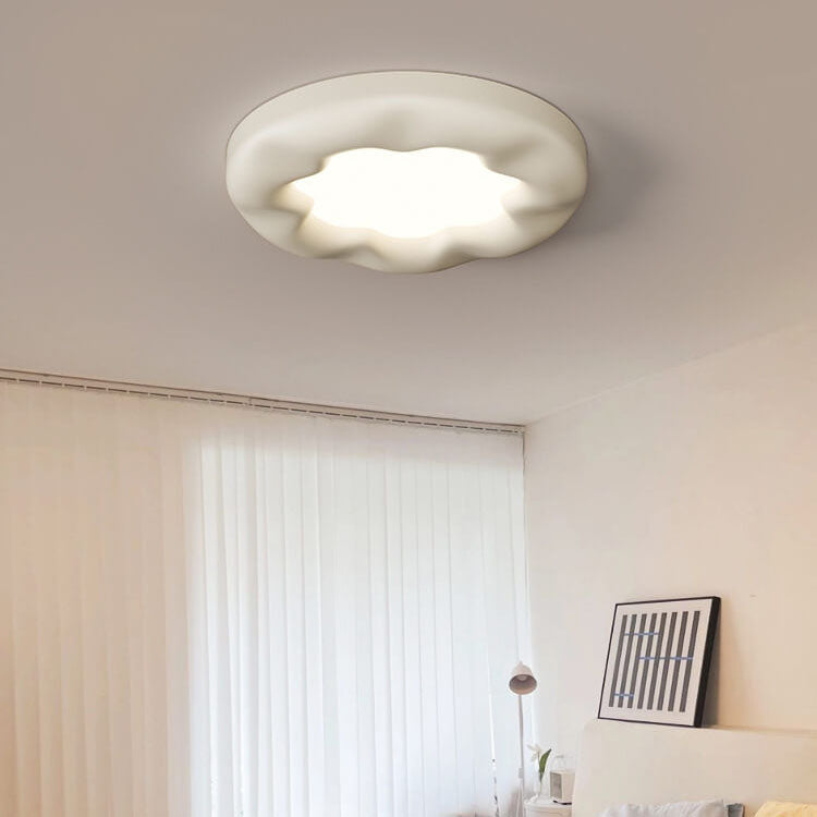 Modern Cream Flower Design Resin Acrylic LED Flush Mount Ceiling Light
