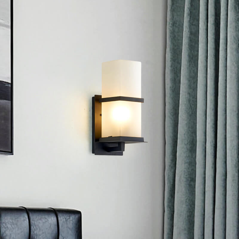 مصباح حائطي صناعي خارجي مقاوم للماء بعمود زجاجي مصنفر بضوء واحد 