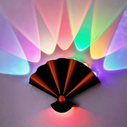 مصباح حائط LED مقاوم للماء من الألومنيوم بتصميم مروحة إبداعي عصري 