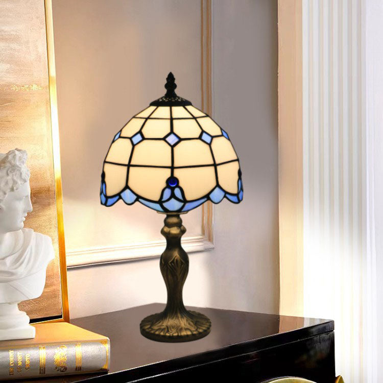 Traditional Tiffany Resin Glass Umbrella Shape 1-Light Table Lamp For Bedroom