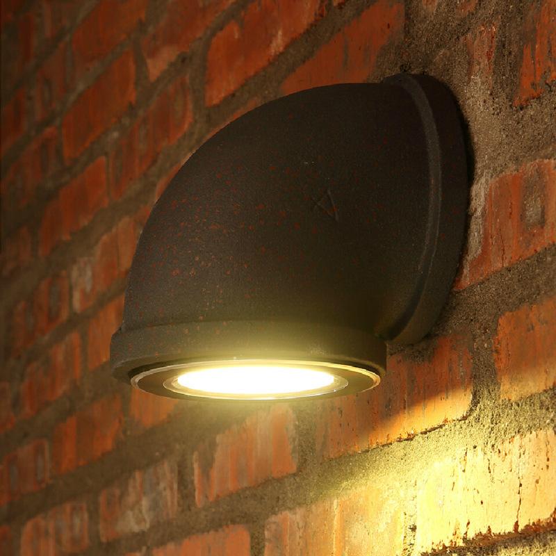 レトロな錬鉄パイプ1灯LED壁取り付け用燭台ランプ