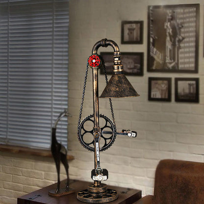 Industrial Vintage Iron Gear Plumbing Metal 1-Light Table Lamp