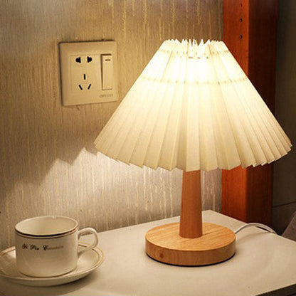 Vintage Pleated Umbrella-shaped LED Table Lamp