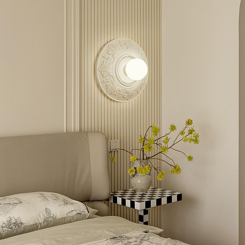 Traditional French Round Relief Resin Glass 1-Light Wall Sconce Lamp For Hallway