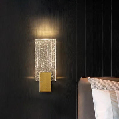 مصباح حائط LED كريستالي مربع الشكل بتصميم عصري بسيط لغرفة المعيشة