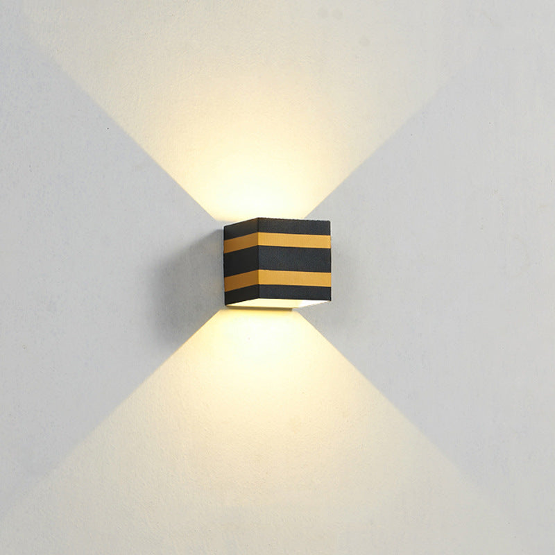 Outdoor Minimalist Square Cube Aluminum Waterproof LED Wall Sconce Lamp