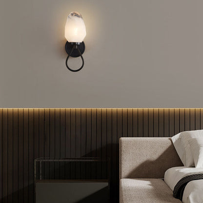 Modern Luxury Brass Geometrical Glass Shade 1-Light Wall Sconce Lamp For Bedroom