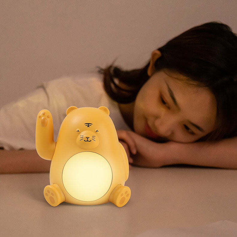 Modern Creative Tiger Silicone LED USB Rechargeable Pat Night Light