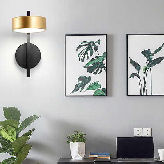 مصباح حائط LED فاخر من Nordic Light باللون الأسود الذهبي مع رأس دائري من الحديد 