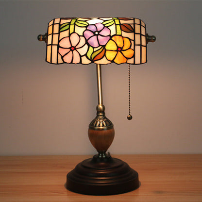 European Tiffany Flower Glass 1-Light Banker Table Lamp