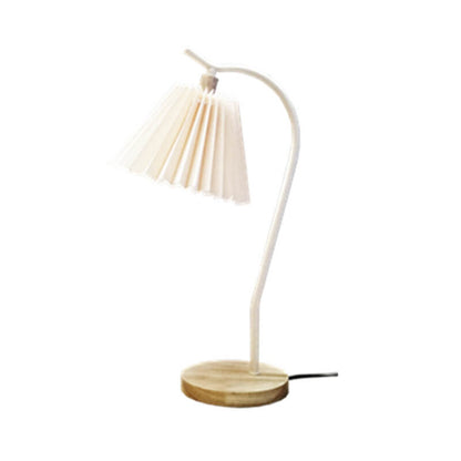 European Minimalist Pleated Solid Wood 1-Light Table Lamp