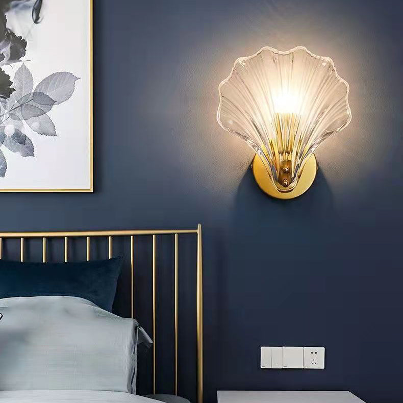 Contemporary Luxury Shell Glass Brass Finish Frame 1-Light Wall Sconce Lamp For Bedroom
