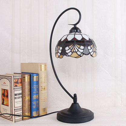 Traditional Tiffany Iron Glass Floral Whelk 1-Light Table Lamp For Study