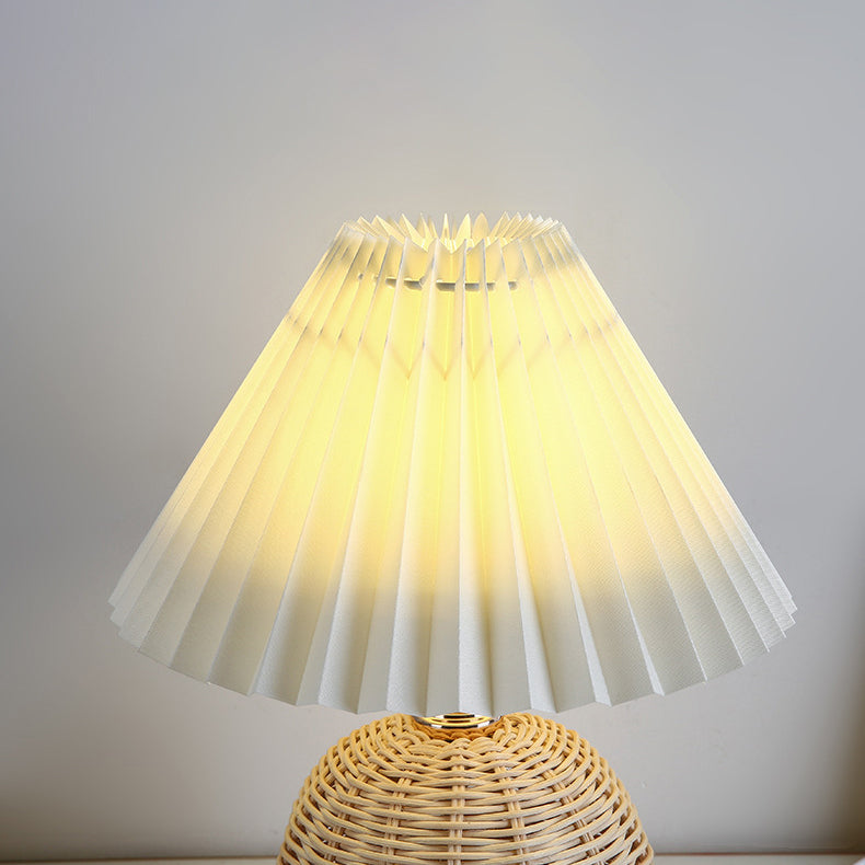 寝室用、現代的な北欧風ラタン生地プリーツ円錐ボールLEDテーブルランプ