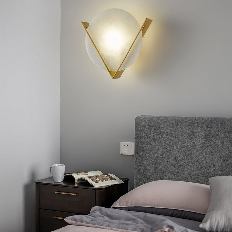 مصباح حائط LED دائري من النحاس والرخام بتصميم عصري بسيط لغرفة النوم 