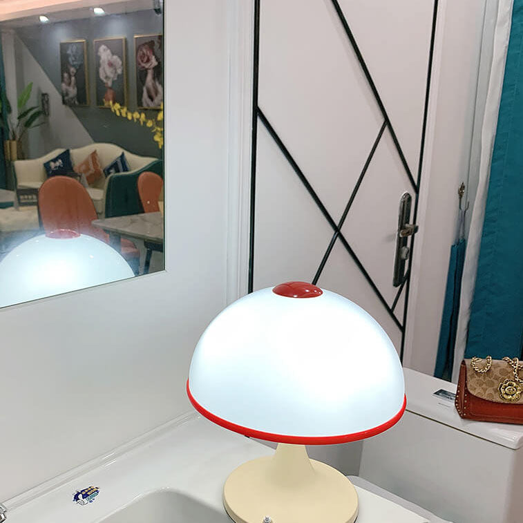 Modern Cream Mushroom Metal 1-Light Table Lamp