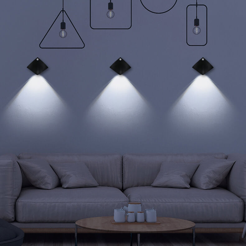 مصباح حائط LED بتصميم ستينغراي إبداعي حديث للكمبيوتر الشخصي 