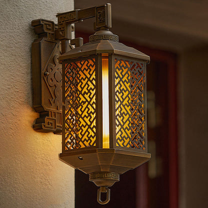 Traditional Chinese Brushed Aluminum House Pagoda 1-Light Wall Sconce Lamp For Outdoor Patio