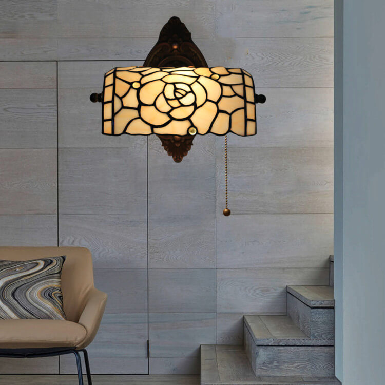 Traditional Tiffany Floral Stained Glass 1-Light Wall Sconce Lamp For Living Room