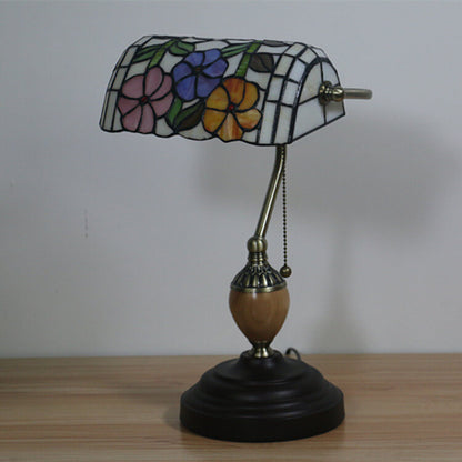 European Tiffany Flower Glass 1-Light Banker Table Lamp