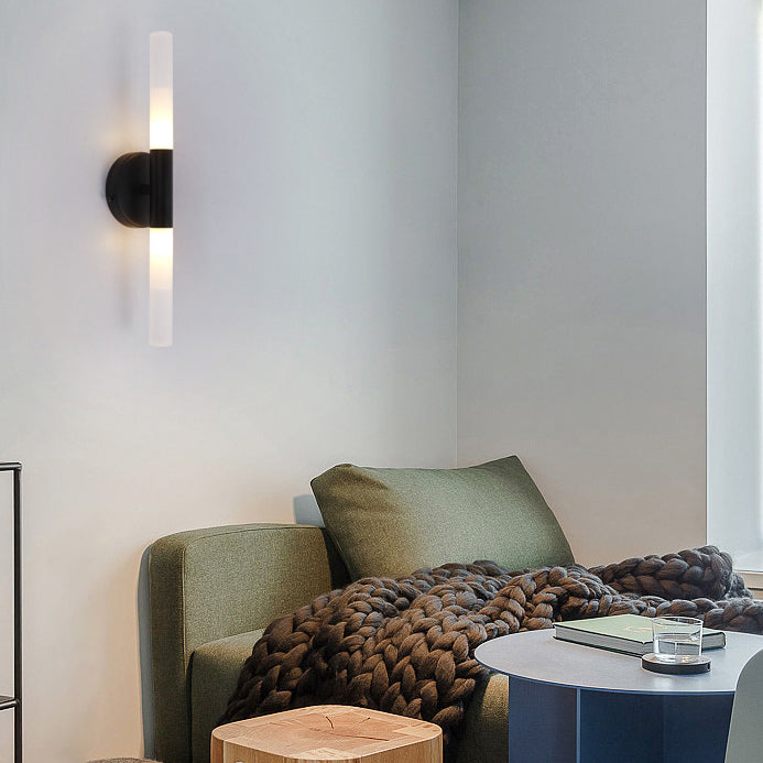 مصباح حائط LED أسطواني من الألومنيوم والحديد بتصميم عصري بسيط لغرفة المعيشة 