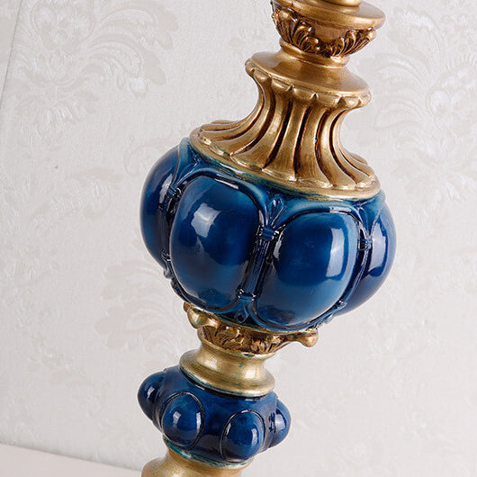 Traditional European Palace Decorative Design Fabric Shade 1-Light Table Lamp For Bedroom