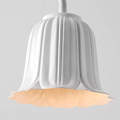 European Log Hardware Timing 1-Light Melting Wax Table Lamp