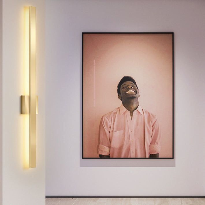 مصباح حائط LED من الأكريليك والحديد بتصميم شريطي طويل بتصميم عصري بسيط لغرفة المعيشة 