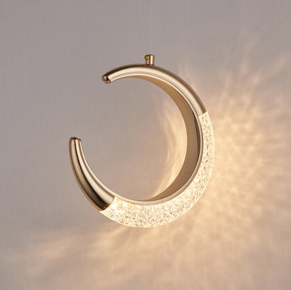 Contemporary Scandinavian Moon Circle Alloy PMMA LED Pendant Light For Bedroom