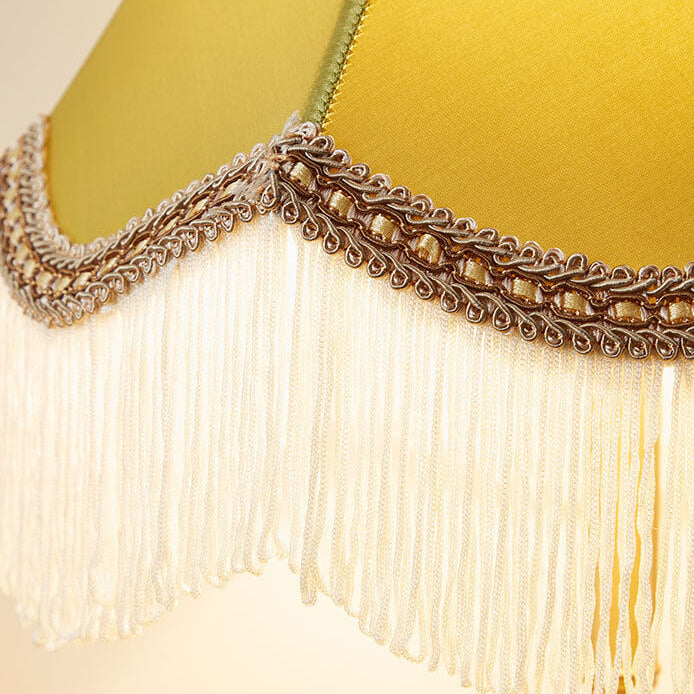 Modern Light Luxury Fabric Fringed Horn 1-Light Table Lamp