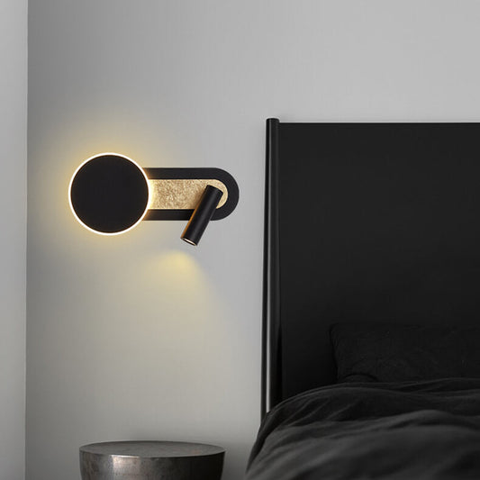 مصباح حائطي LED أسطواني دوار من الألومنيوم والأكريليك من Nordic Creative 