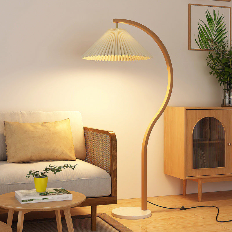 Japanese Minimalist Pleated Fabric Curved Iron 1-Light Standing Floor Lamp