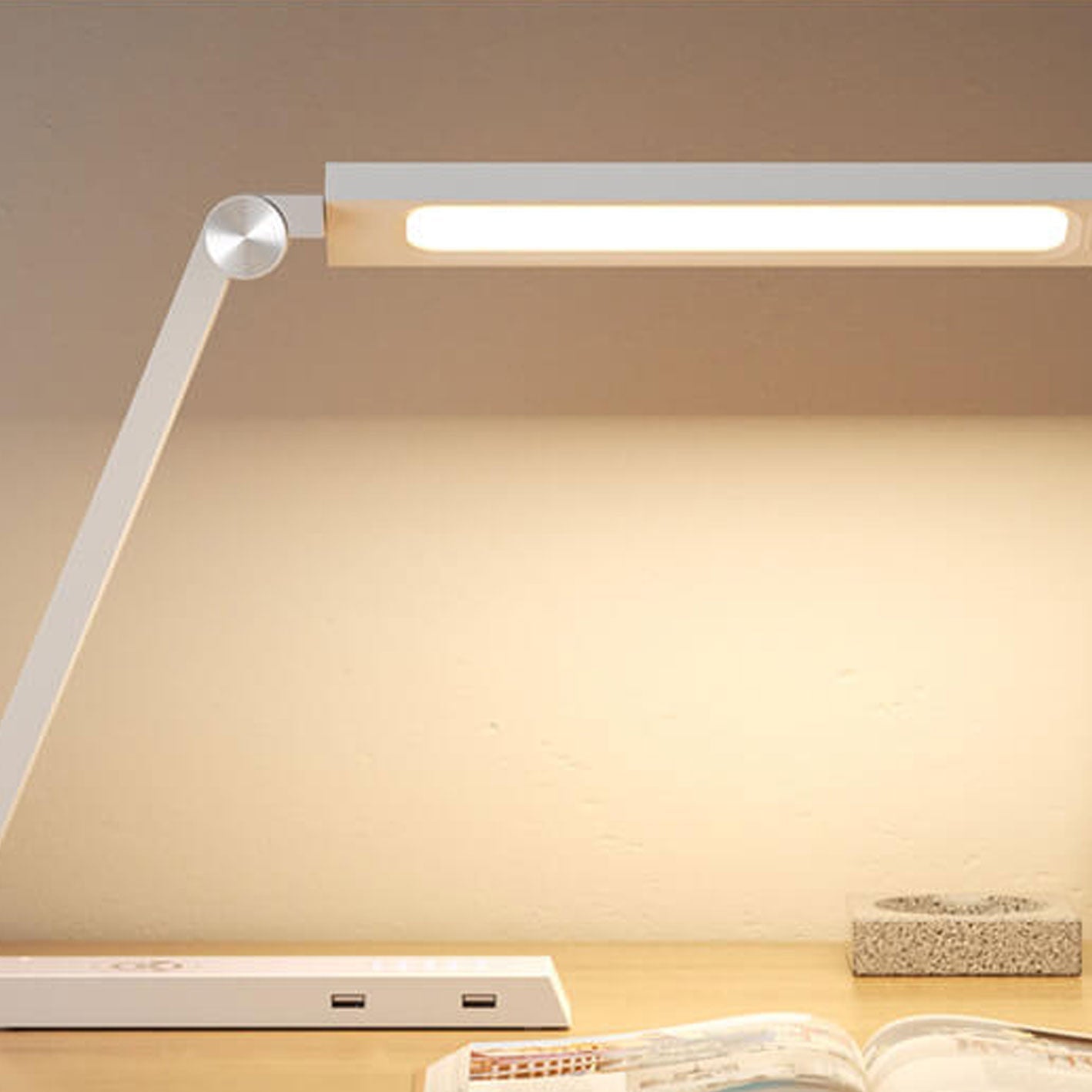 Creative Triangle Eye Protection USB Rechargeable LED Table Lamp