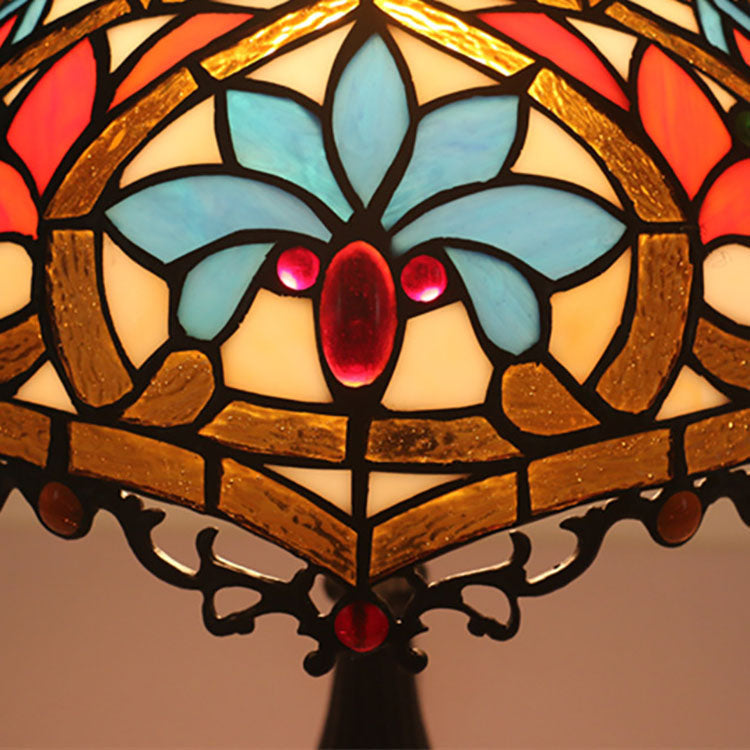 Traditional Tiffany Resin Zinc Alloy Glass Dome Bead 1-Light Table Lamp For Bedside